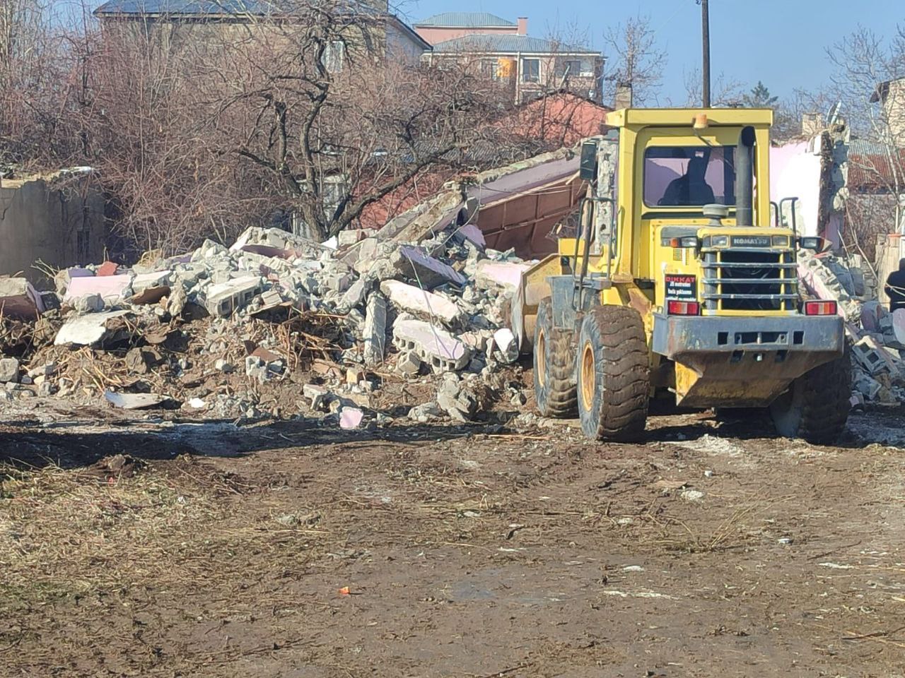 Fen İşleri Müdürlüğü Ekiplerinden Çevre Güvenliği İçin Önemli Müdahale