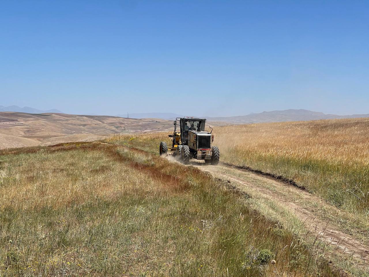 Tuşba Belediyesi Dağönü’nde Tarımsal Üretime Yol Açtı 