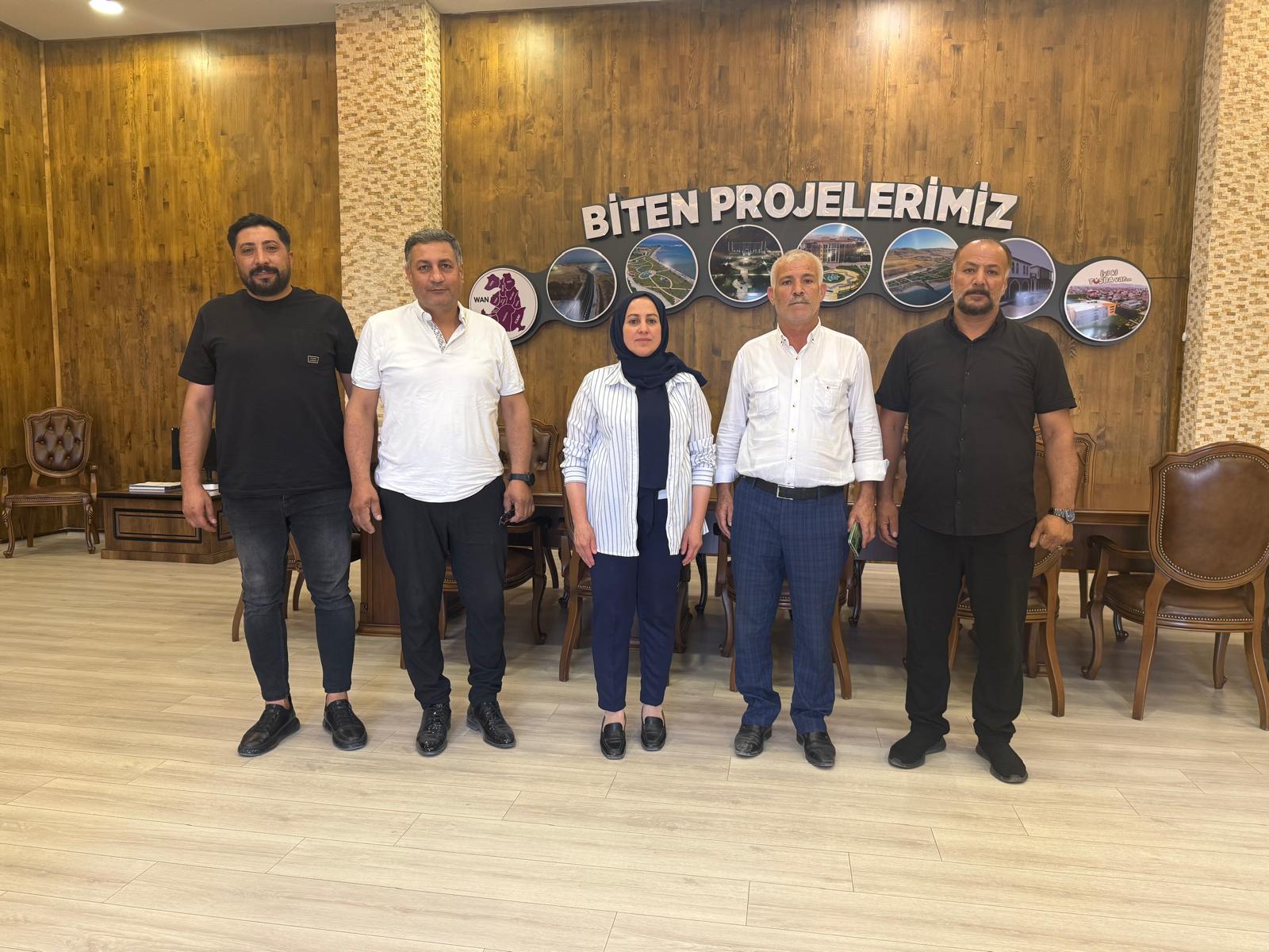 Eşbaşkan Akkoş Sanayi Esnafı İle Bir Araya Geldi 