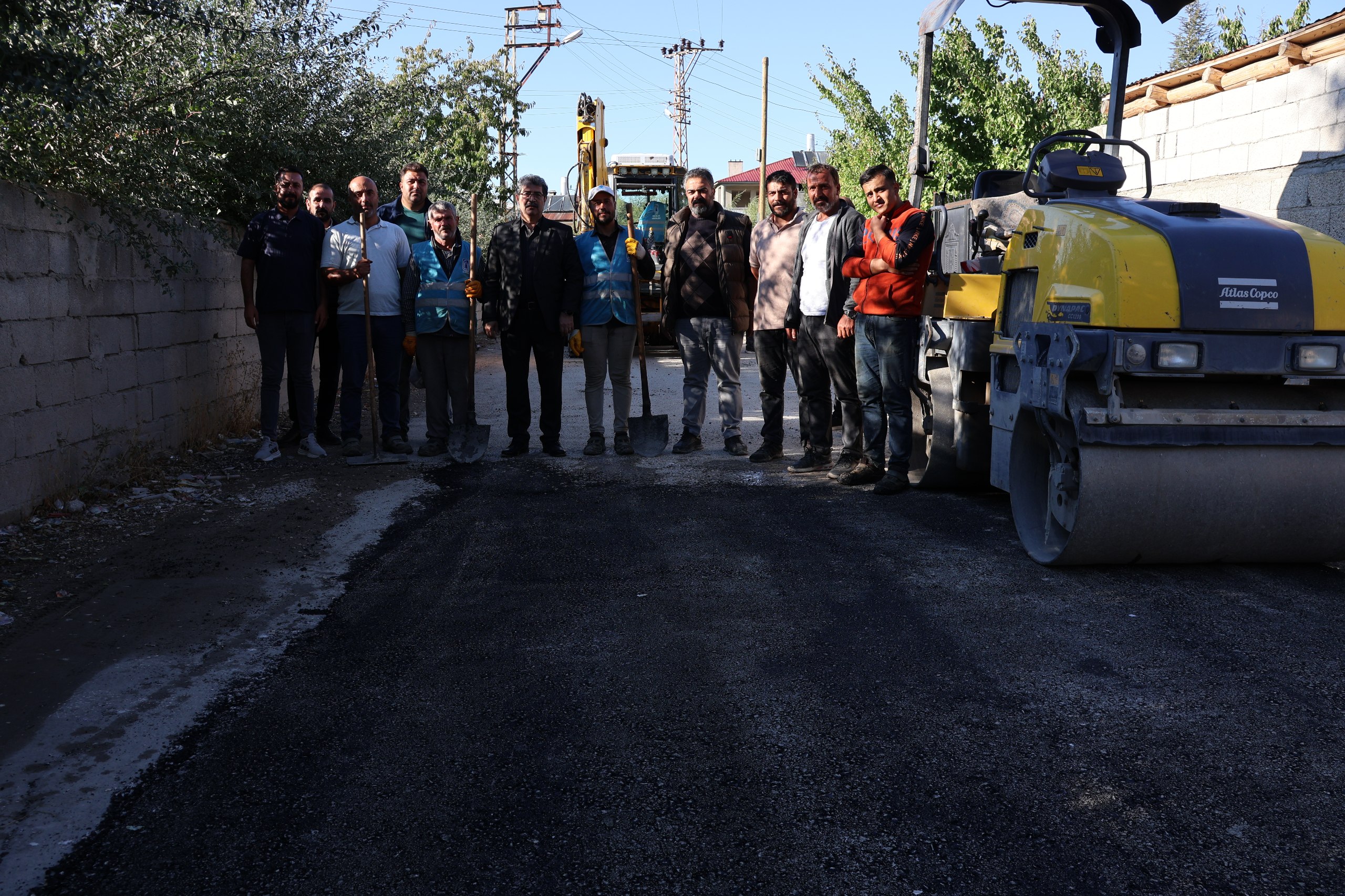 Eşbaşkan Keser, Seyrantepe ve İskele’de çalışmaları yerinde inceledi