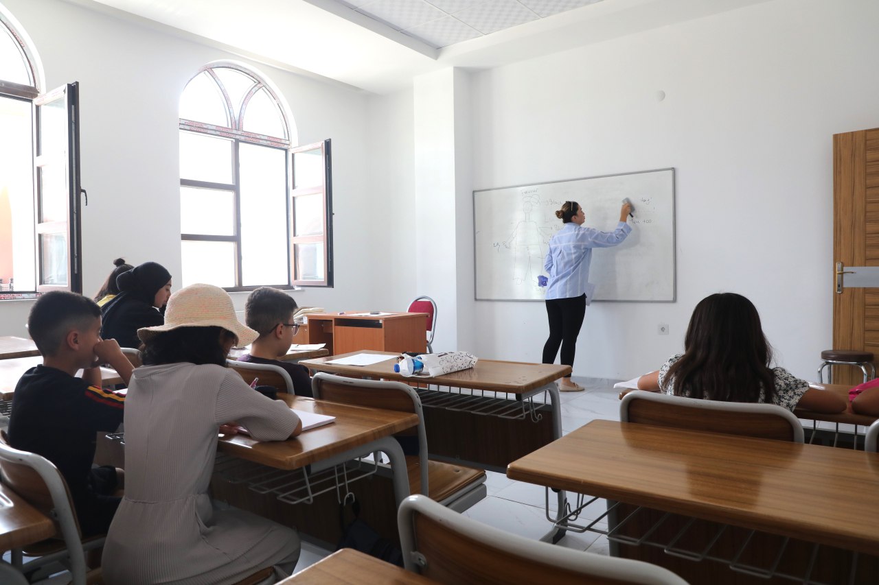 Tuşba Belediyesi’nden Yaz Sezonuna Renk Katan Kurslar 