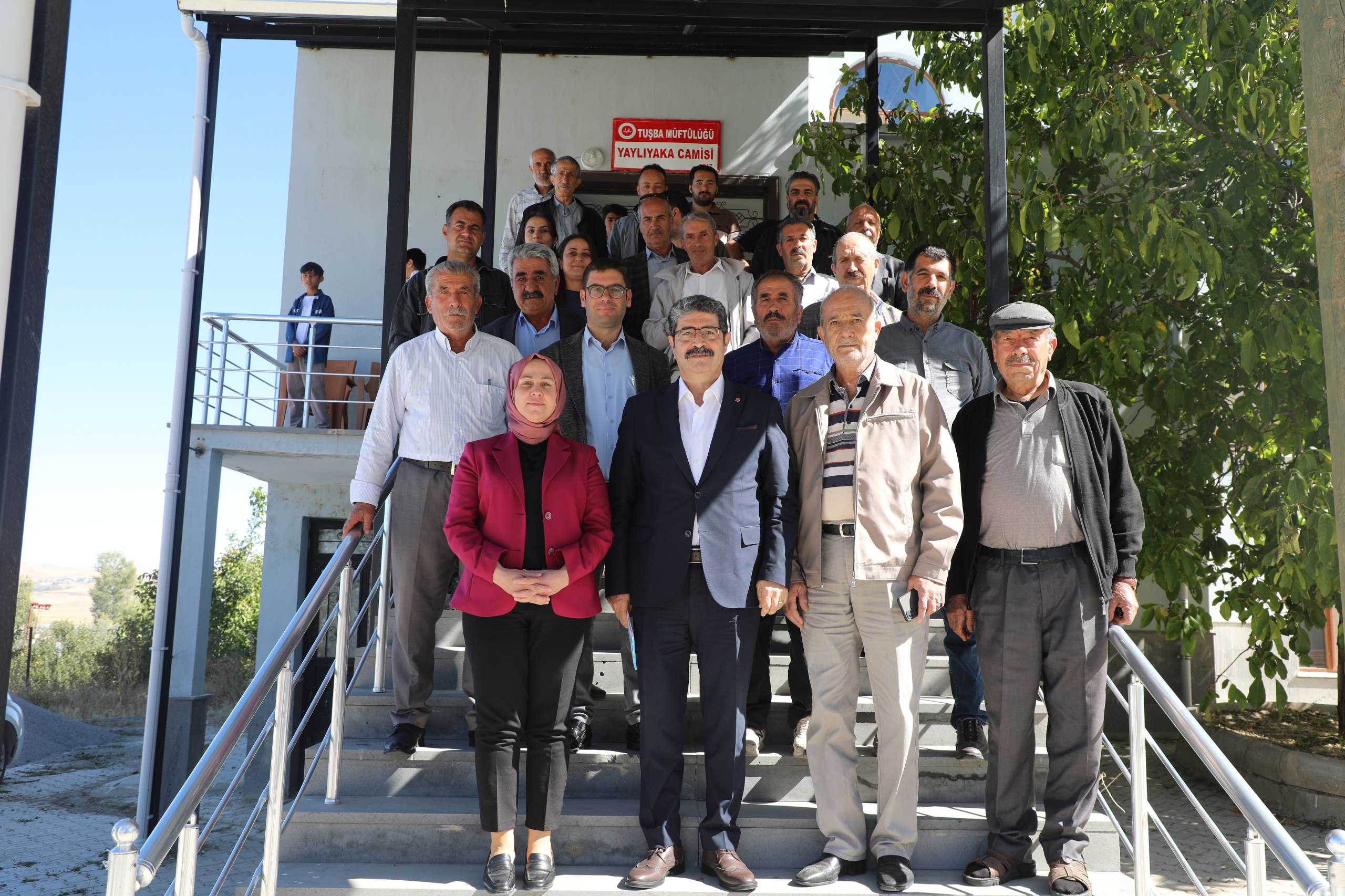 Tuşba Belediyesi’nden Ermişler, Canik ve Yaylıyaka’da Halk Buluşması 