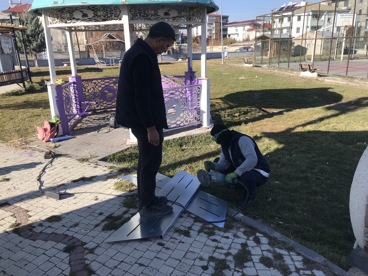 Selahattin Eyyubi Parkı'nda Bakım Çalışmaları Sürüyor