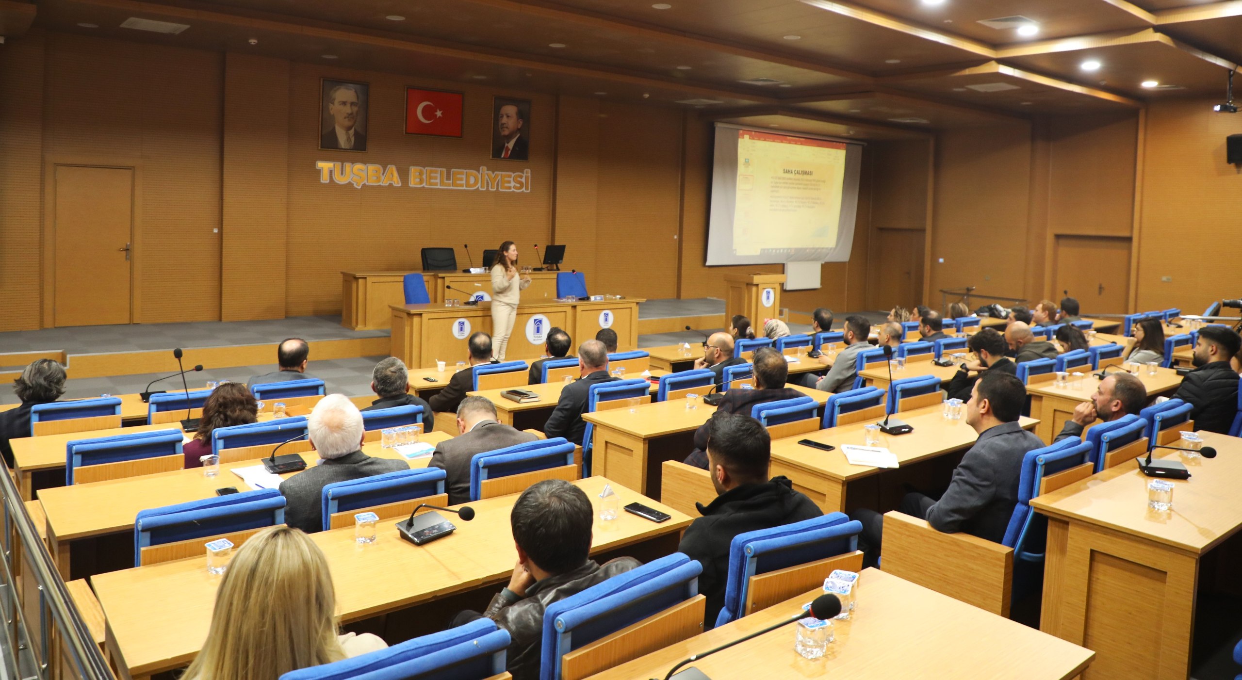 Tuşba Belediyesi'nden ‘Belediye Memnuniyet Anketi’ 