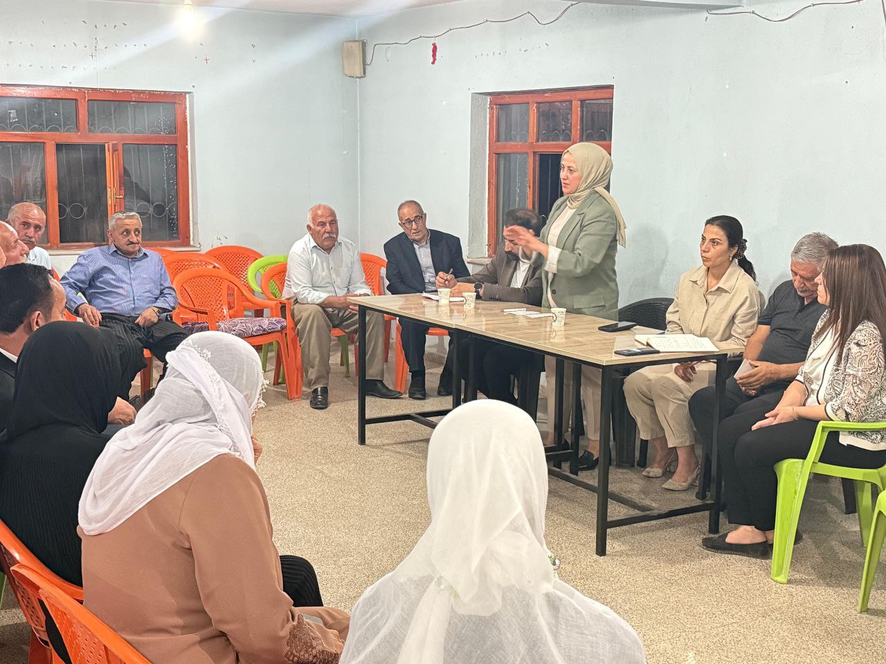 Tuşba Belediyesi Abdurrahman Gazi Mahallesi'nde Halkla Bir Araya Geldi 