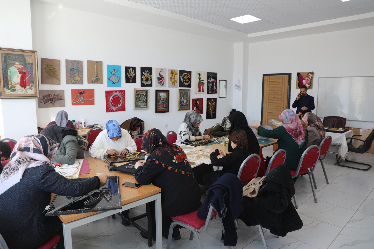 Tuşba’da Kadın Emeği Sanata, Sanat İstihdama Dönüşüyor