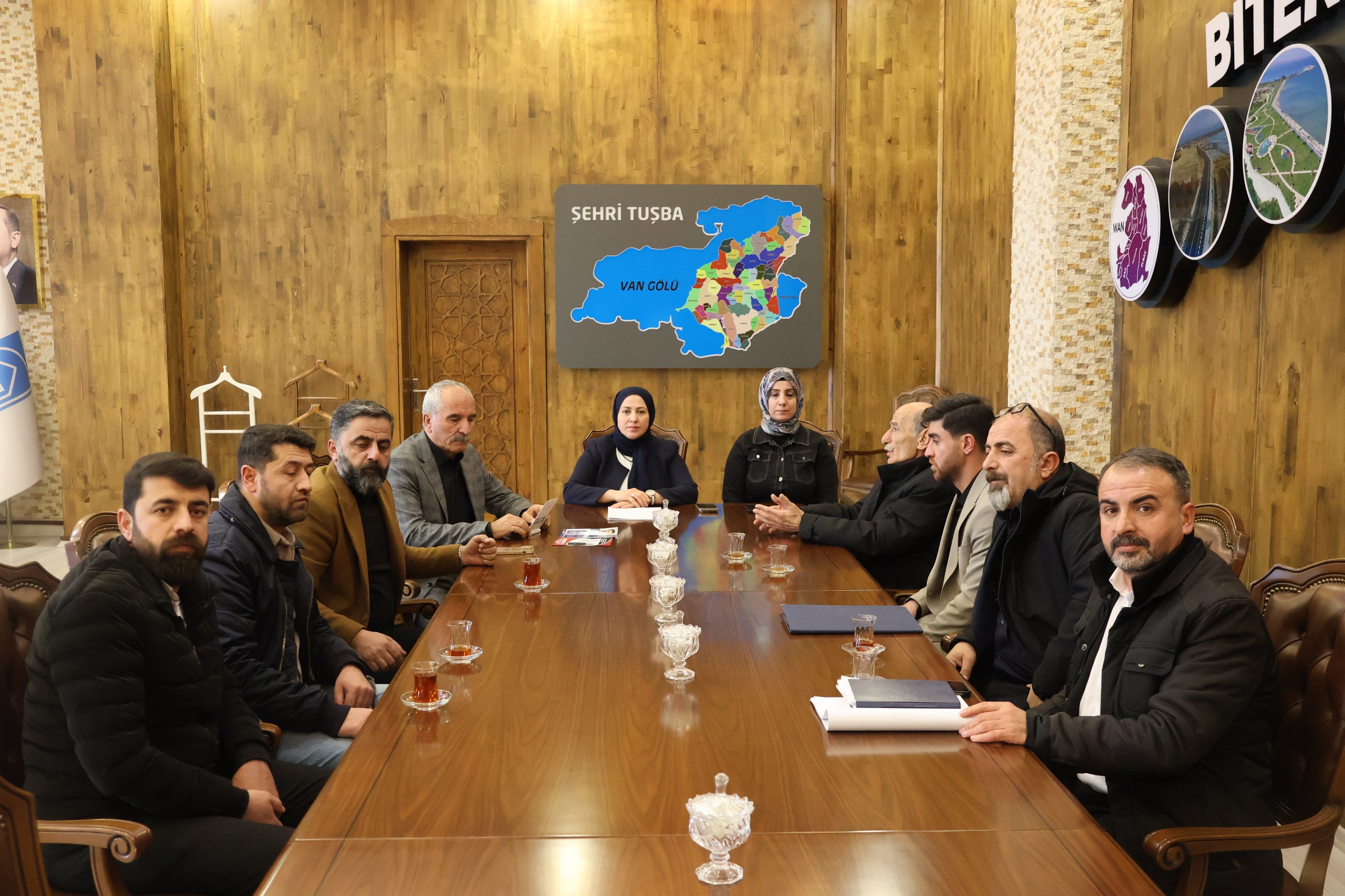 Oda Başkan Adaylarından Tuşba Belediyesi’ne Ziyaret 